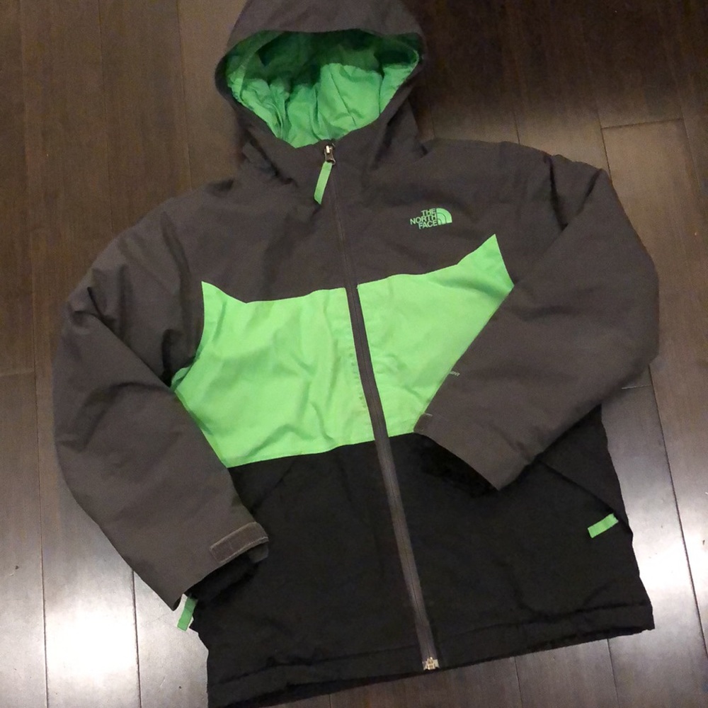 North face kids winter ski / snowboard jacket.
